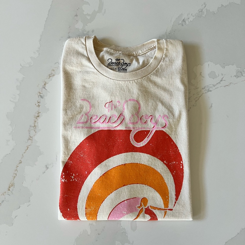 The Beach Boys Distressed Graphic Tee NWT